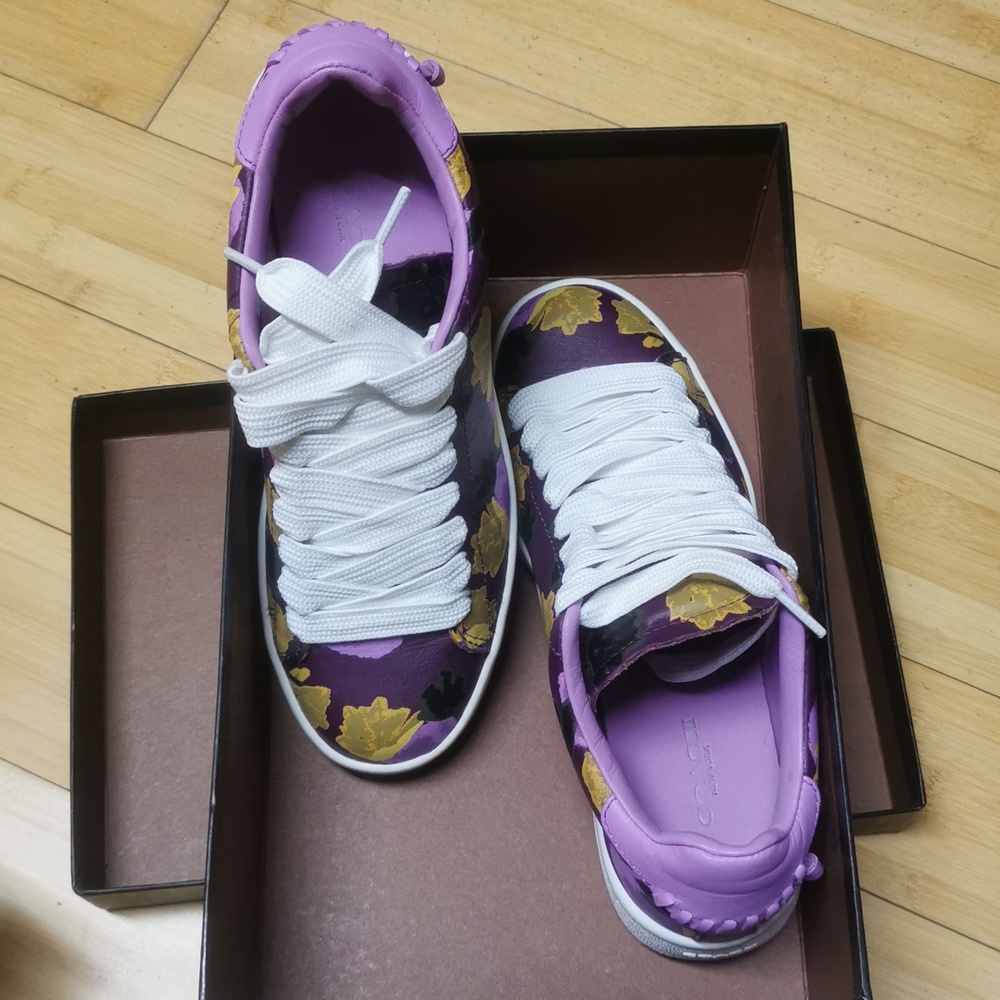 Coach​ Lo Top #6.5